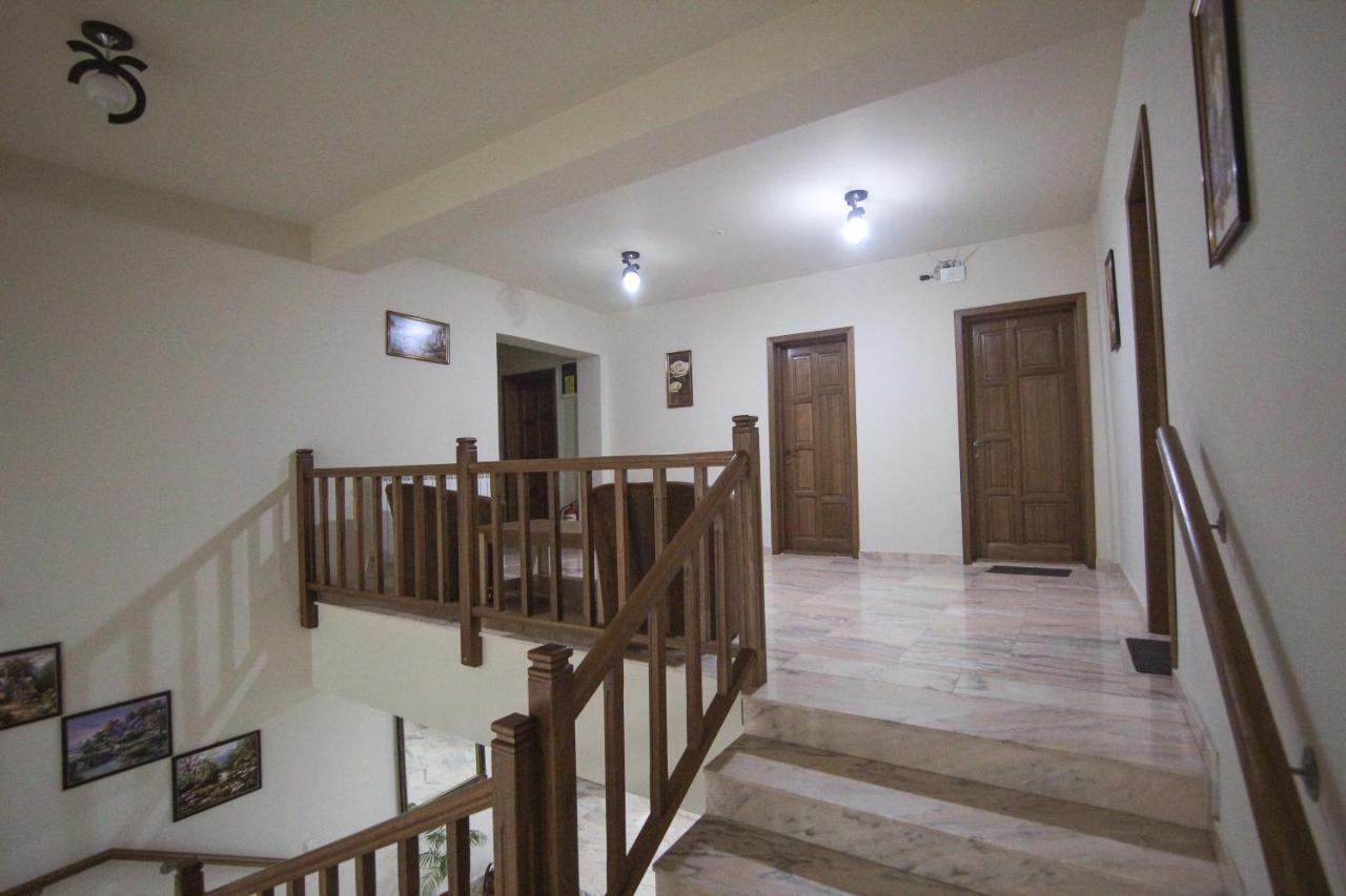 Teju Hotels Сланік Екстер'єр фото
