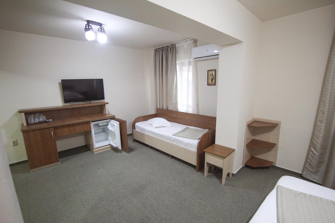 Teju Hotels Сланік Екстер'єр фото
